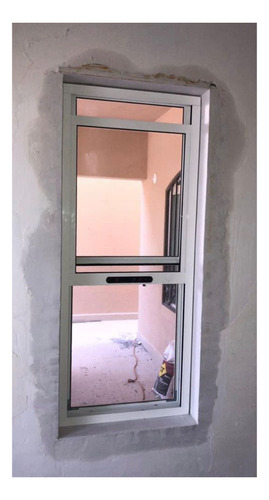 Cambio De Rodamientos Y Sellado De Ventana Anti Viento Blanco