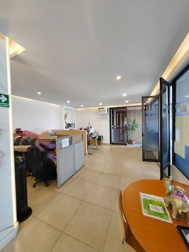 Oficina En Venta, Satélite, 109 M2