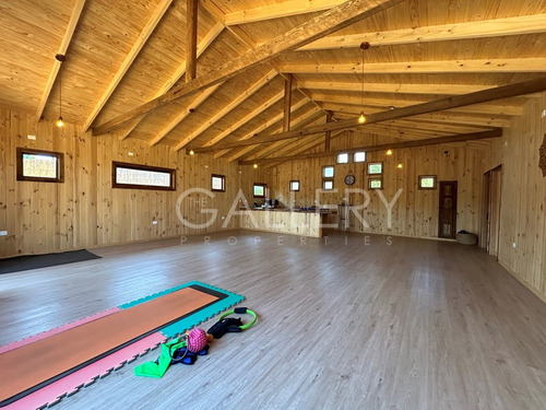 Dos Casas En Amplio Terreno. Maitencillo Sur, Runge