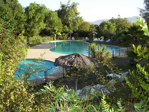 Casa Límite Viña - Quilpué, 4 Dormitorios, 2 Estacionamiento