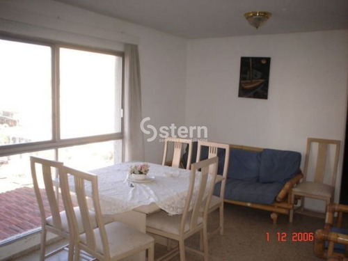 Imagen 4 de 10 de Venta Apartamento 2 Dormitorios Sobre Gorlero, Península, Punta Del Este