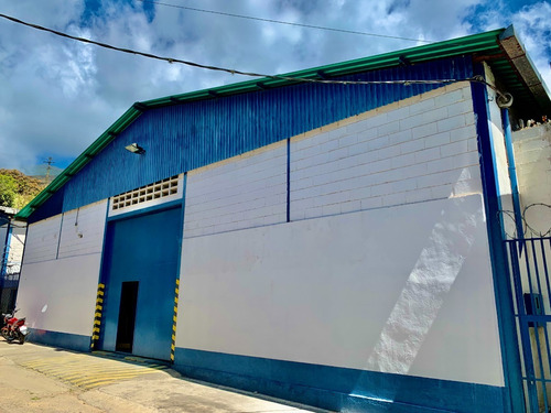 Imagen 2 de 19 de Galpon Detras Santa Maria Km 1 Carretera Petare-sta Lucia 650 M2