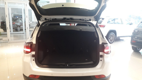 Imagen 4 de 19 de Jeep Compass Sport 1.3 Turbo 2022 +