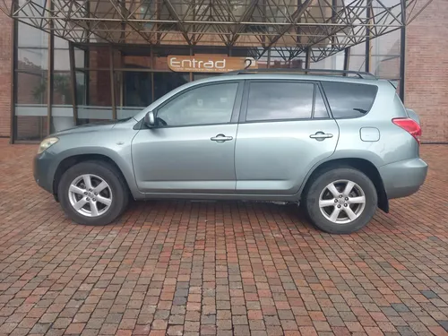 Toyota Rav 4 Dlx 4x4 Aut En Excelente Estado.