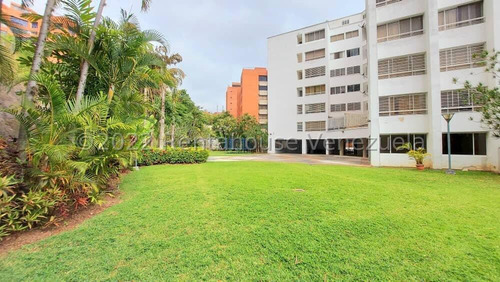 Imagen 22 de 27 de Ls Vende Apartamento Colinas De Valle Arriba