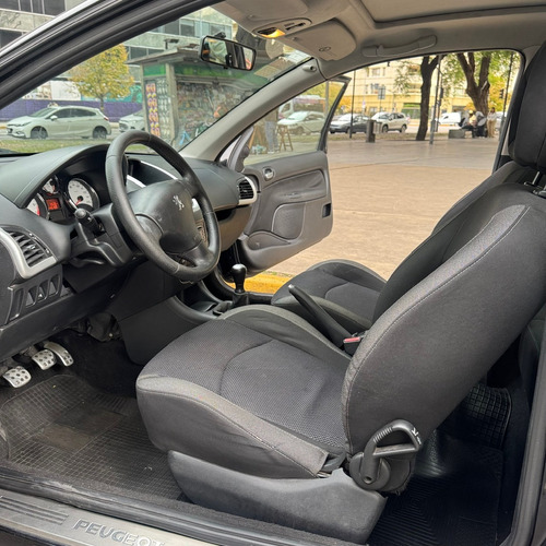 Peugeot 207 1.6 Feline 106cv