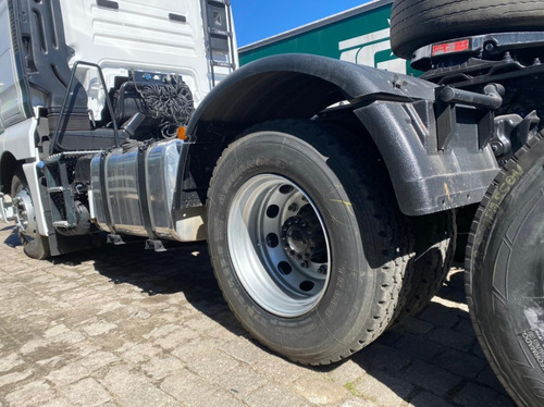 Imagem 10 de 13 de Caminhão Man Tgx 28440 6x2 2018 Único Dono