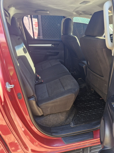 Toyota Hilux 2.4 Cd Sr 150cv 4x2