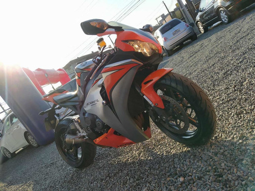 Imagem 3 de 6 de Honda Cbr 1000 Fireblade