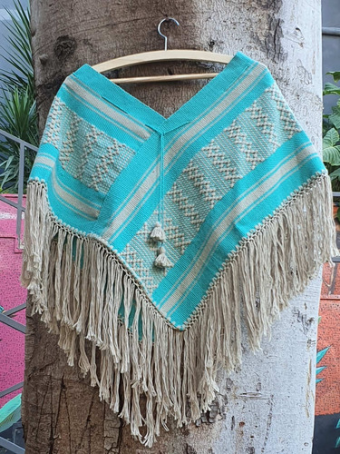 Poncho Mexicano Em Tear M - Varal