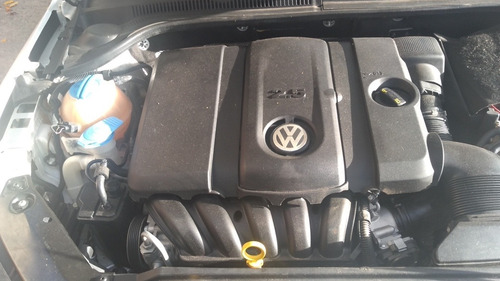 Volkswagen Vento 2.0 Luxury I 140cv 2013