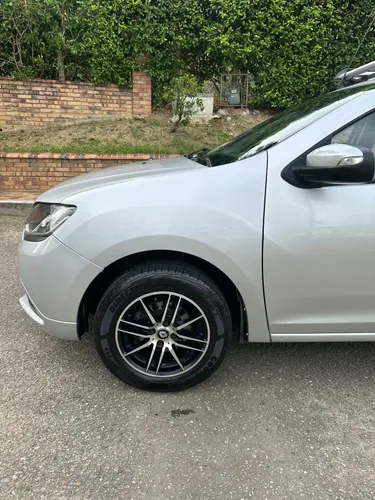 Renault Sandero SANDERO DYNAMIQUE 1.6 MECANICO SOY UNICA DUEÑA