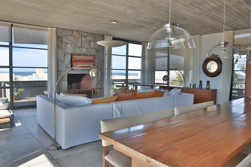 Casa En Alquiler Por Temporada De 4 Dormitorios En Punta Piedras (ref: Bpv-7396)