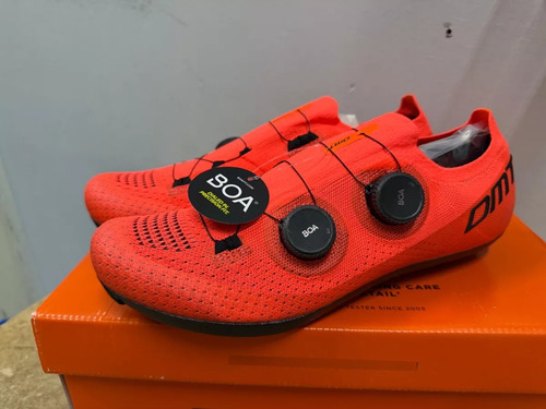 Zapatillas Dmt Kr0 Talle 41,5. 26.7 Cm