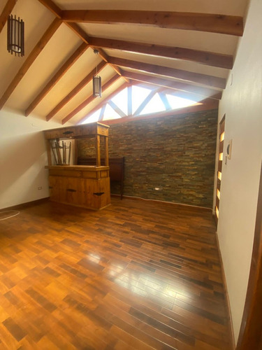 Se Vende Hermosa Casa En Los Volcanes - Calama