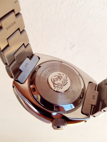 Relógio Seiko Turtle Shark White Adição Especial