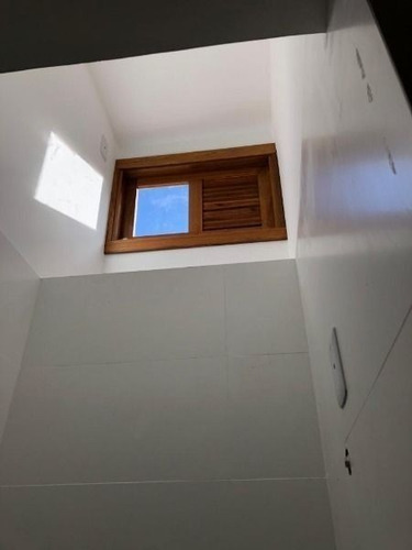 Casa Condominio Em Teresópolis Com 2 Dormitórios - Mi269199