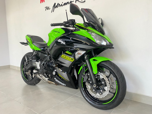 R$ 32.900,00 - Kawasaki Ninja 650 Krt - 2018 - 14.978km