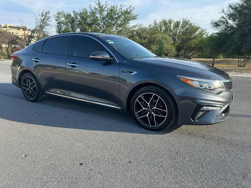 Kia Optima 2.0 L Turbo Gdi Sxl At