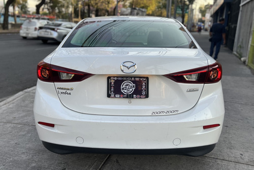 Mazda Mazda 3 2.0 Sedan I Touring L4 Man Mt