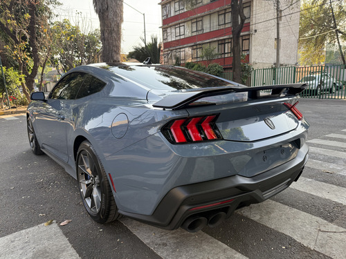 Ford Mustang 5.0 V8 Dark Horse Mt