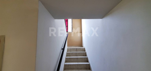Imagen 9 de 24 de Townhouse Callejon Mañongo, Detras Del Farmatodo Mañongo Conjunto Residencial Las Trinitarias. A65aj7