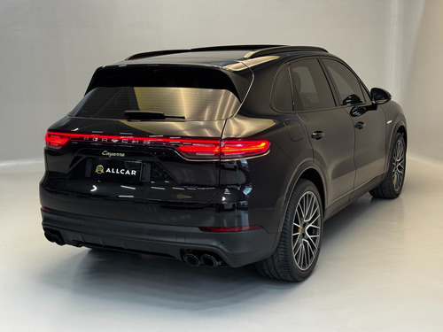 Porsche Cayenne E-HYBRID 3.0 V6 462V