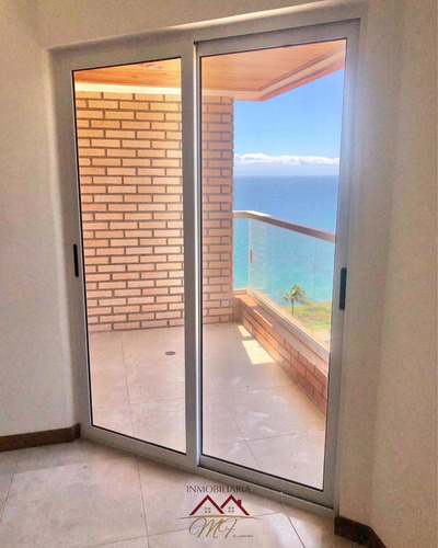 Imagen 12 de 14 de Bello Y Amplio Apto 127mts. 2 Habs/2 Baños. Vista Al Mar.