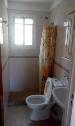 Imagen 6 de 10 de Departamento - S.fer.-vias/libert.