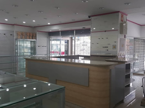 Imagen 15 de 30 de Para Oportunidad De Negocio, Local Comercial En Venta, Ubicado En Torre Venaragua, Calle Santos Michelena