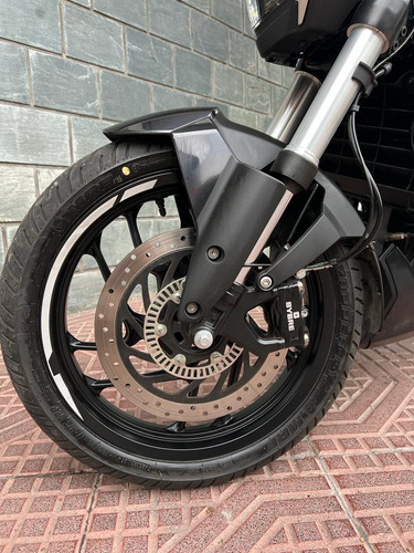 Imagen 14 de 15 de Bajaj Dominar