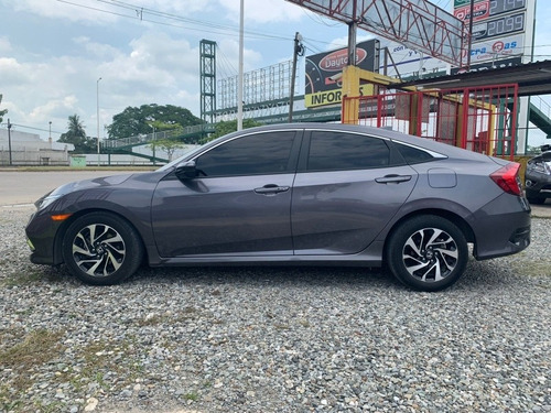 Imagen 5 de 11 de Honda Civic 2019 1.5 Turbo Touring I-style Cvt