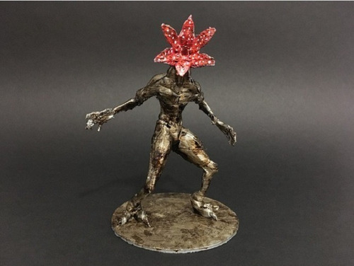 Imagem 3 de 6 de Bonecos Action Figures Serviço Impressão 3d