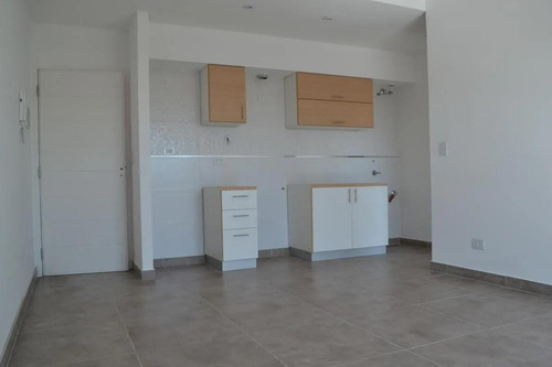 Departamento En Venta - 1 Dormitorio 1 Baño - 41mts2 - Villa Luzuriaga