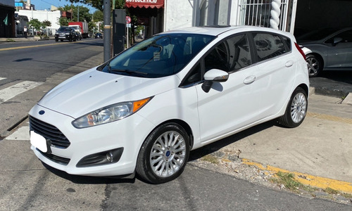 Ford Fiesta 1.6l Titanium 2015