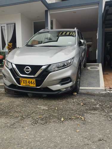 Nissan Qashqai 2.0 Advance 142 hp