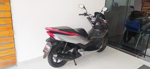 Imagem 6 de 9 de Honda Pcx 150 Sport 2018 Tebi Motos