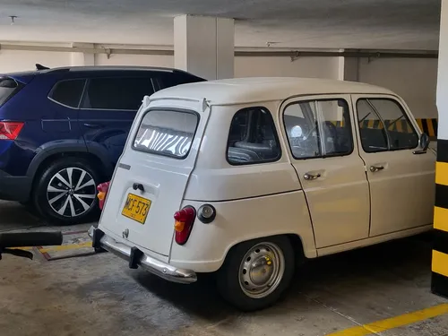Renault 4