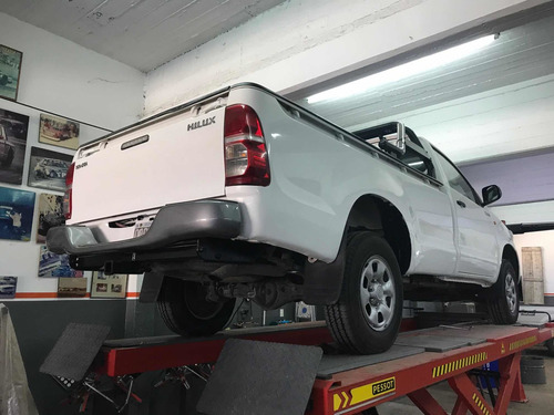 Toyota Hilux 2.5 Cs Dx Pack 120cv 4x4 - I3 2015