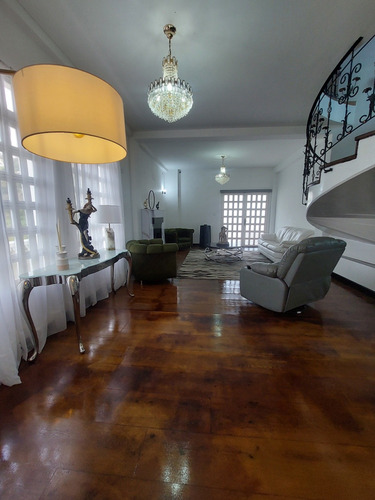 Best House Vende Espectacular Casa En San Antonio De Los Altos Secto El Amarillo