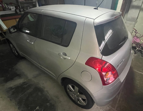 Suzuki Swift 2010, Automático, Excelente Estado