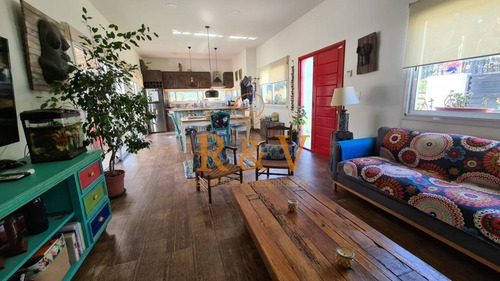Imagen 18 de 30 de Casa En Venta En La Zona De Pinares