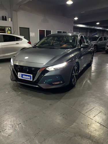 Nissan Sentra 2.0 Advance