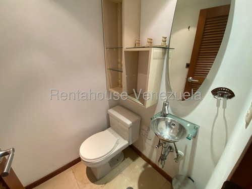 Apartamento En Alquiler En Clnas. De Bello Monte Con Impresionante Vista Al Ávila