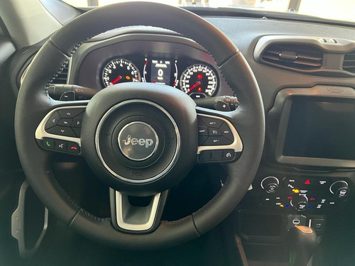 Imagen 13 de 16 de Jeep Renegade Sport At