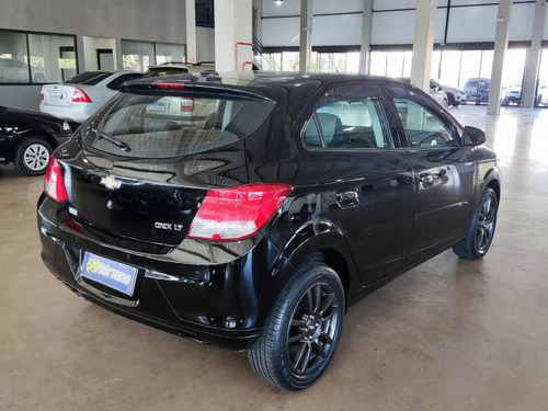 Chevrolet Onix Onix 1.0 MPFI LT 8V FLEX 4P MANUAL