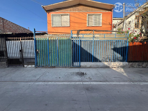 Excelente Casa En La Pintana