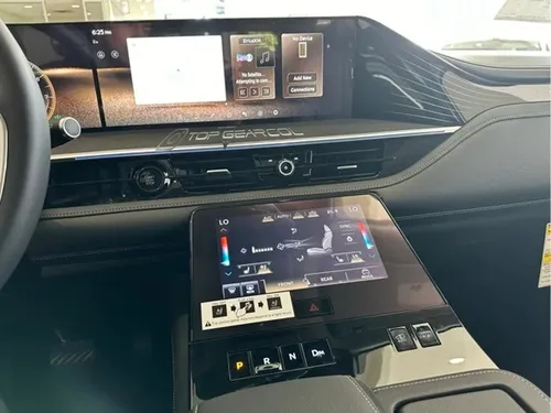 Infiniti Q80