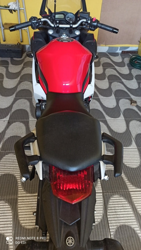 Imagem 5 de 5 de Yamaha Xj6f
