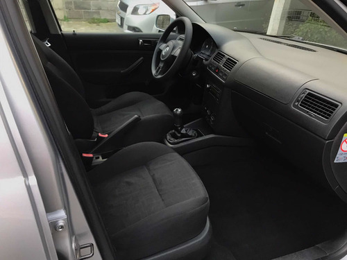 Imagen 13 de 14 de Volkswagen Jetta Clásico 2015 2.0 Cl Mt
